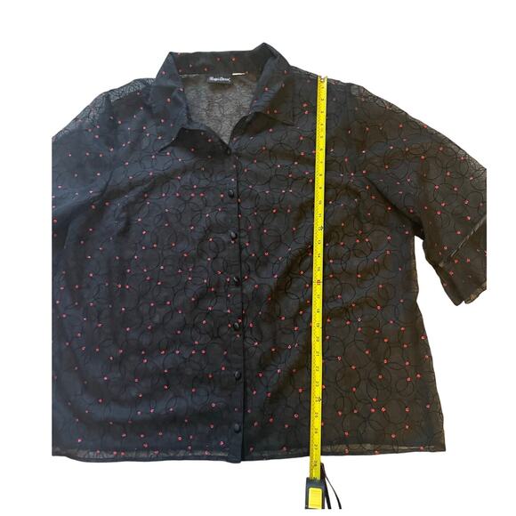 Maggie Barnes Womens/Teen Black Sheer Blouse with Circles Red Dot Design L/XL - Picture 3 of 7